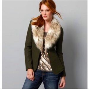 Ann Taylor LOFT Wool Blazer with Faux Fur Collar size 8P